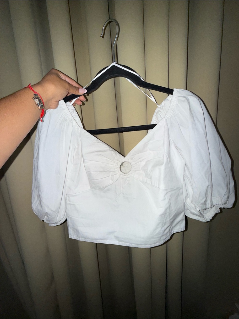 Abercrombie & Fitch White Puff Sleeve Crop Top with Center Ring